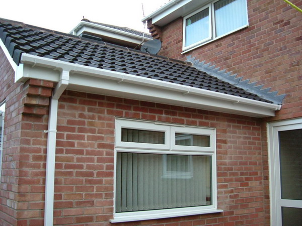 Gutter repairs and installation in the South East